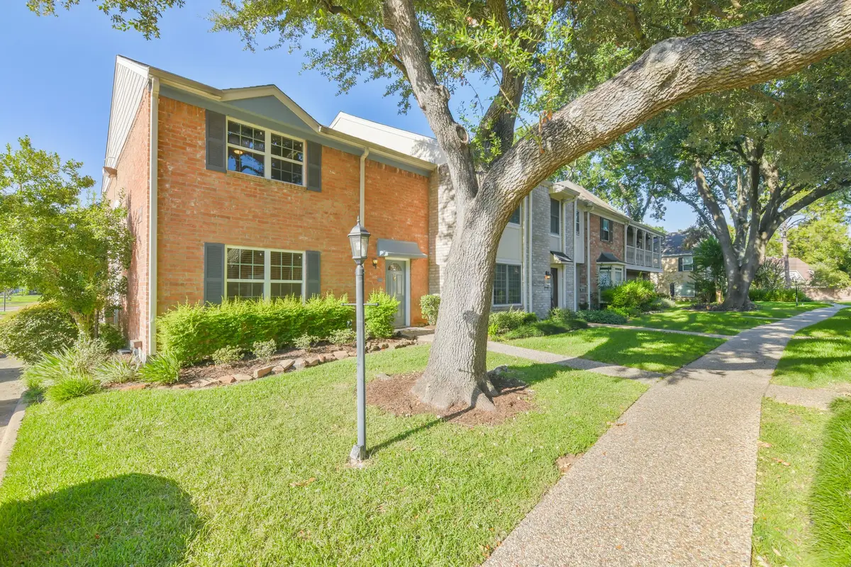 1687 W Sam Houston Parkway S, Houston, TX 77042 - #1