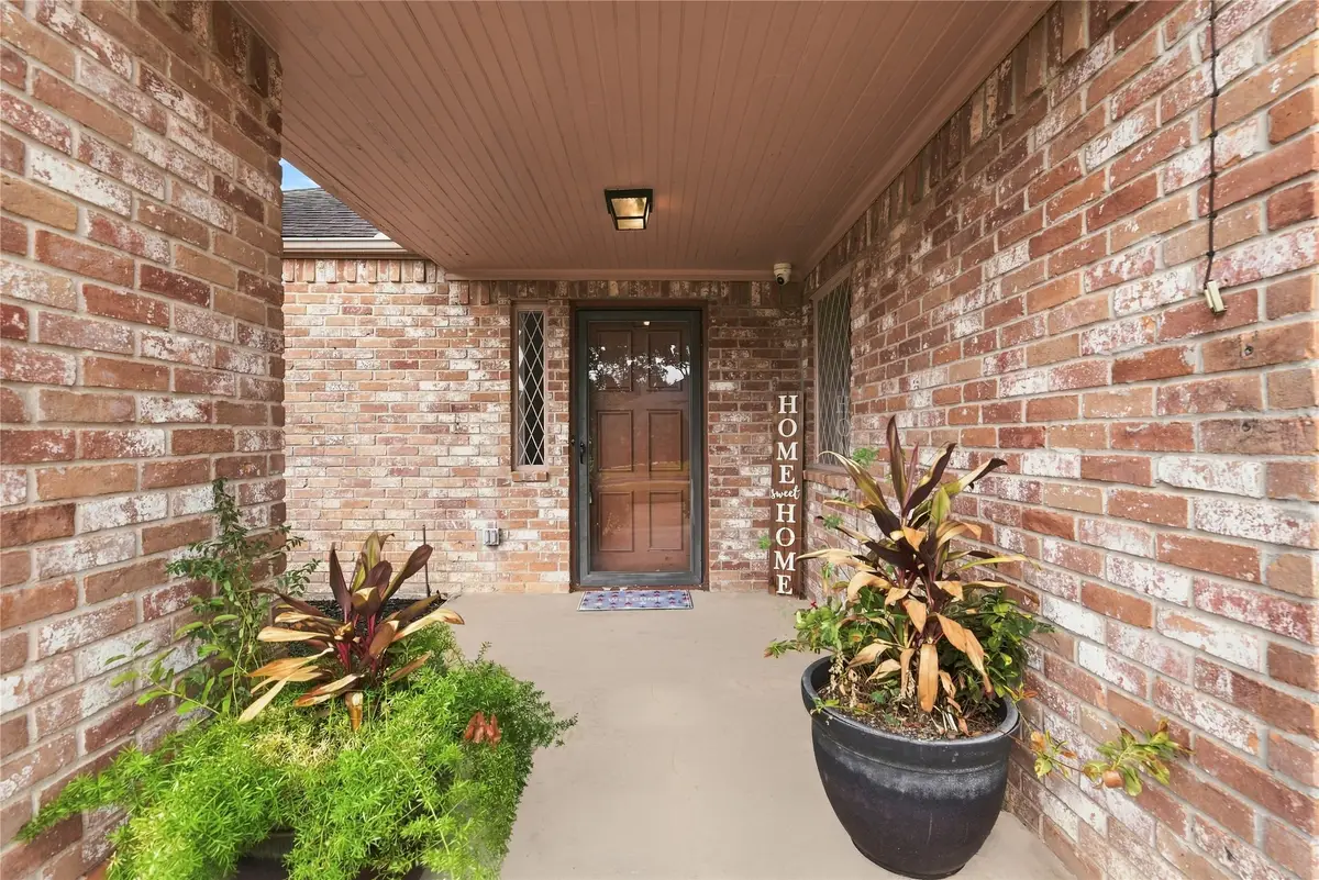 2907 Fairway Drive, Sugar Land, TX 77478 - #1