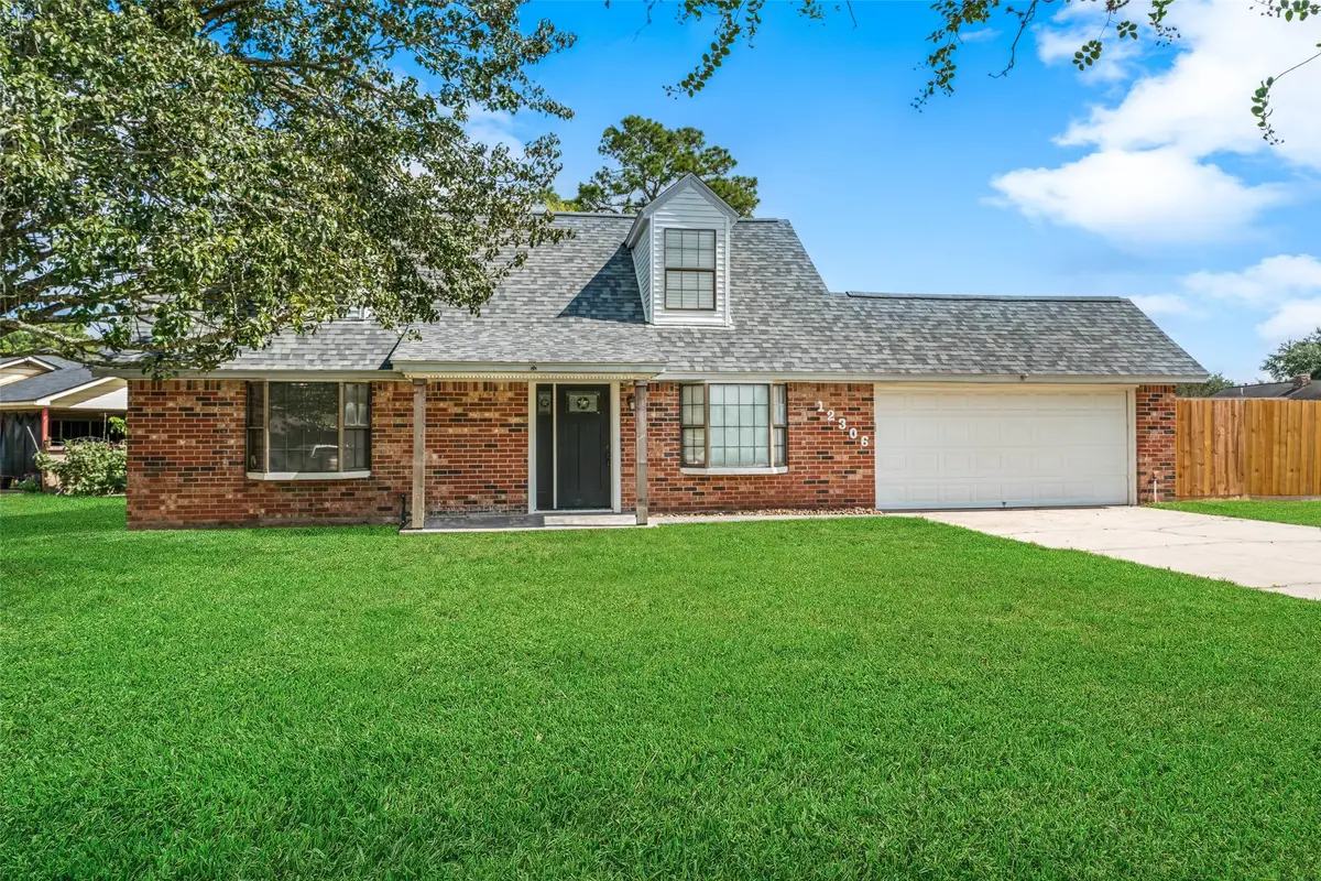 12306 Old River Drive, Baytown, TX 77523 - #1
