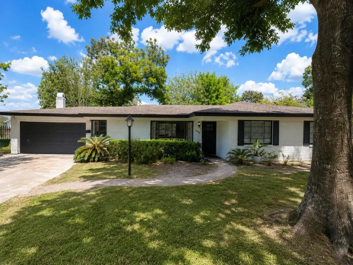 9350 Livernois Road, Houston, TX 77080 - #1