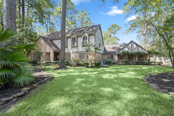 2103 Woodford Green Drive, Kingwood, TX 77339