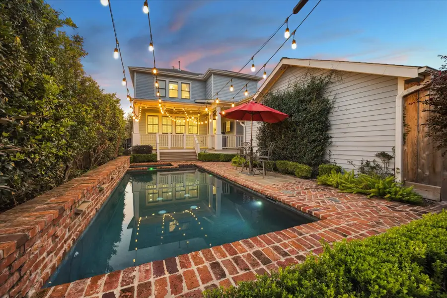 916 Columbia Street, Houston, TX 77008 - Image #2