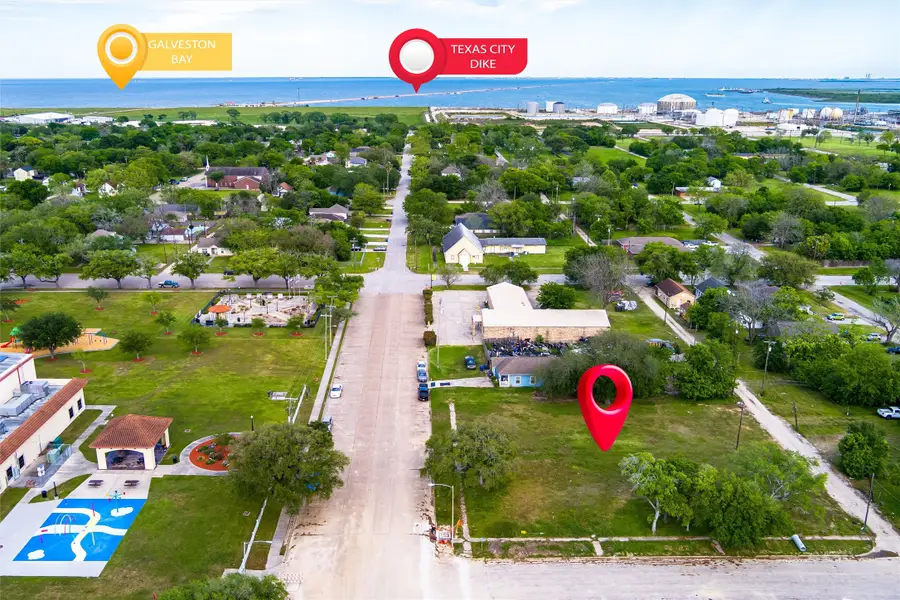 423 3rd Avenue N, Texas City, TX 77590 - #2