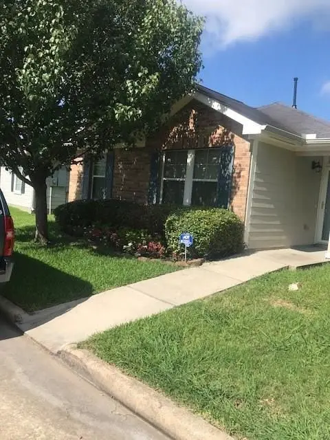 11823 Longwood Garden Way, Houston, TX 77047 - Image #1