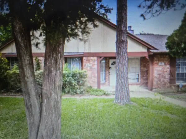 9512 Clipperwood Place, Houston, TX 77083