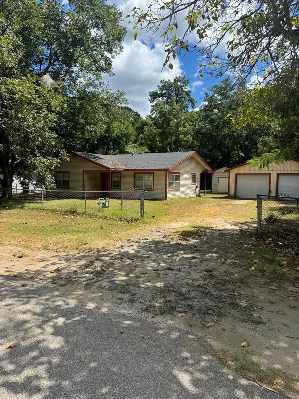 606 Hickory Street, Colmesneil, TX 75938