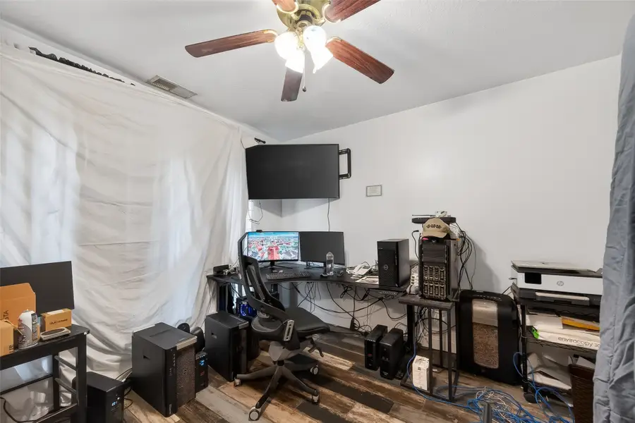 606 Oak Hill Drive, Kemah, TX 77565 - #3