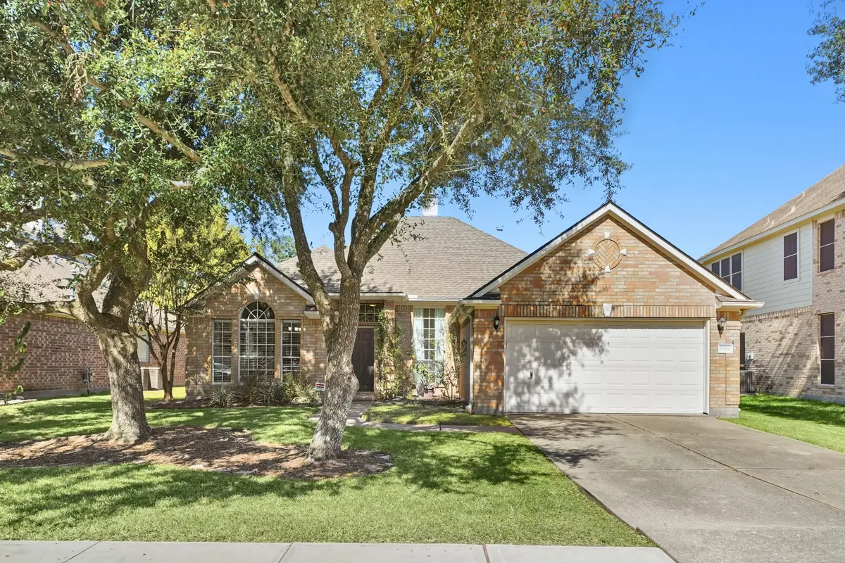 8309 Diamond Way Court, Pearland, TX 77584 - Image #1
