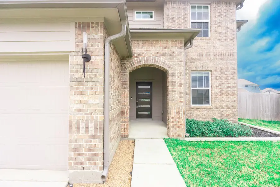 303 Vineyard Court, Alvin, TX 77511 - #3