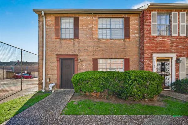 4140 Belle Park Drive #4140, Houston, TX 77072