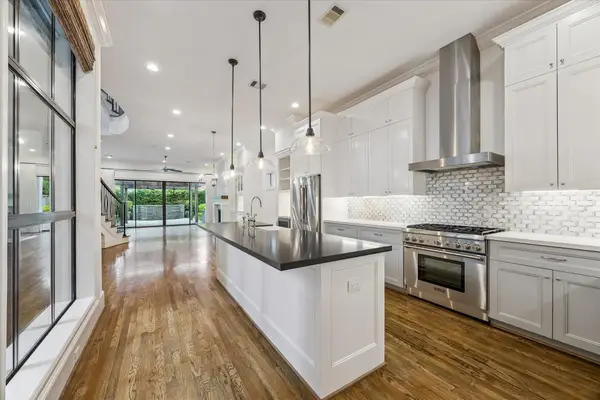 1301 Peden Street, Houston, TX 77006