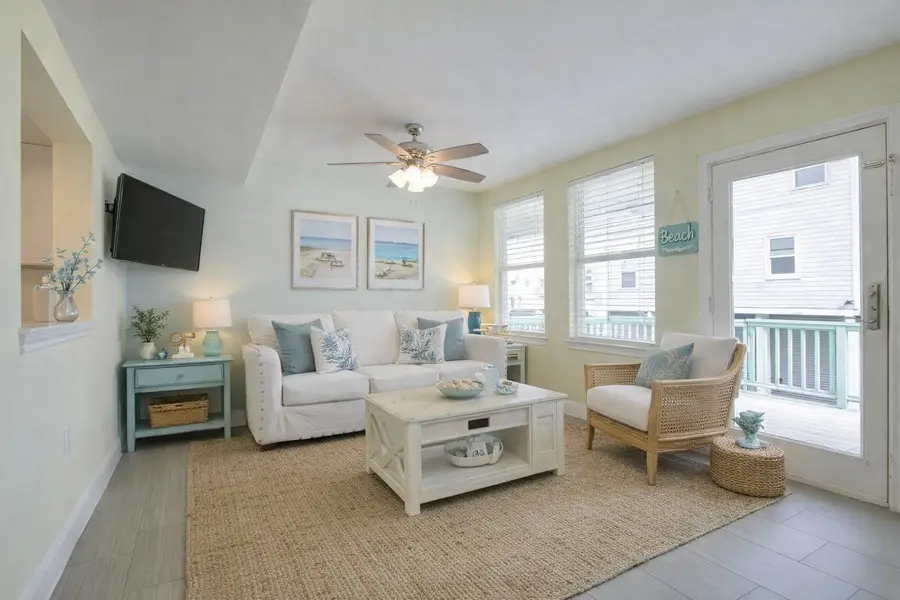 21225 Gulf Dr, Galveston, TX 77554 - #3