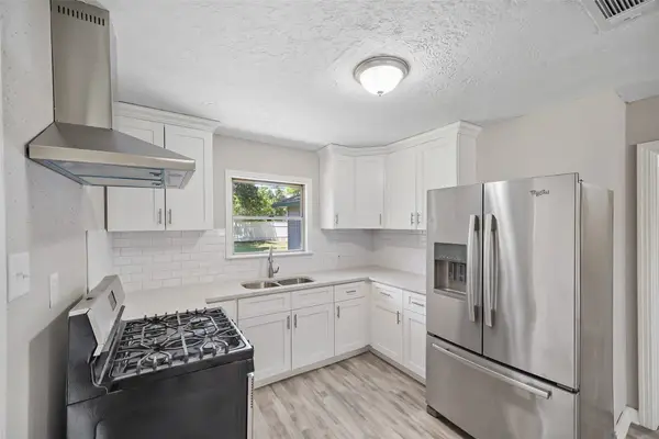 8527 Brower Street, Houston, TX 77017