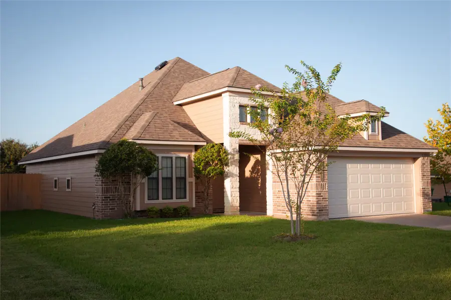 800 Cobble Gate, Brenham, TX 77833 - #2