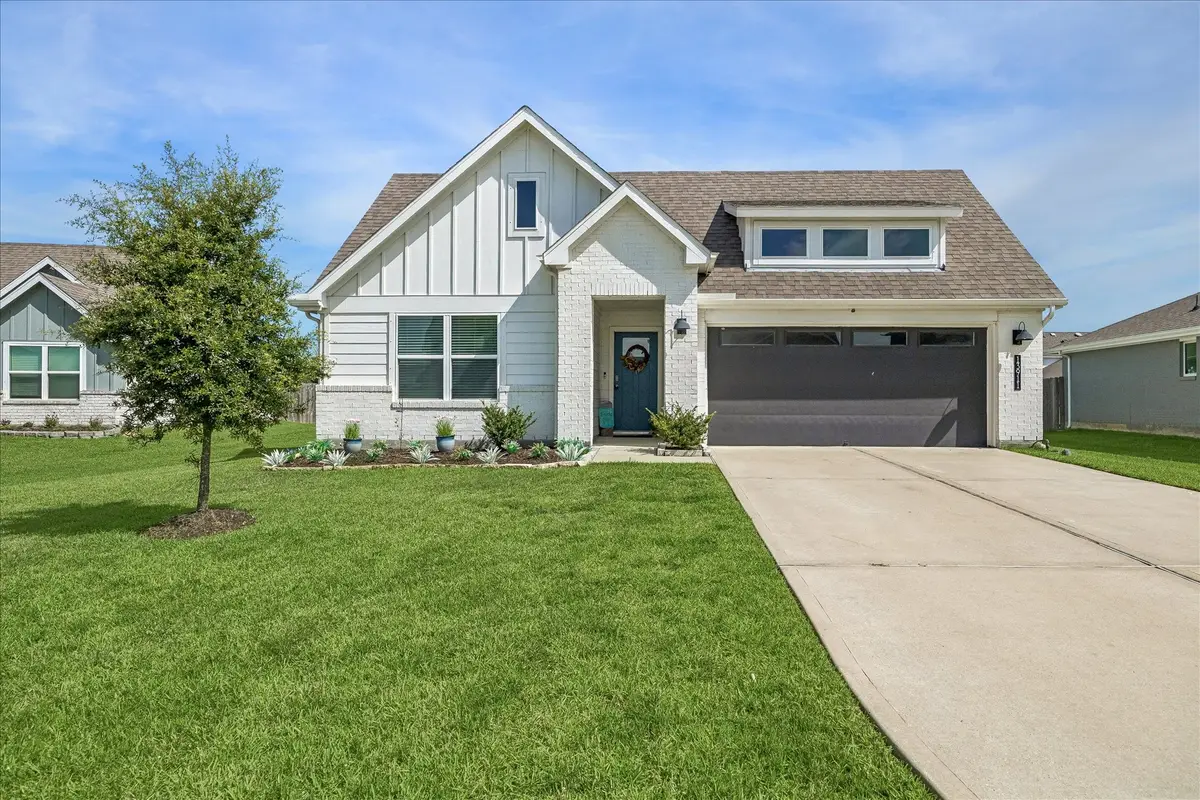 13911 Red River Drive, Baytown, TX 77523 - #1