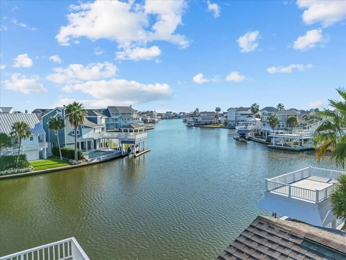 3423 Christmas Tree Point Road, Galveston, TX 77554 - Image #1