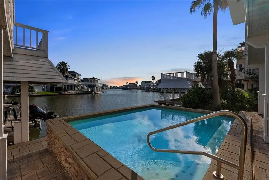 3423 Christmas Tree Point Road, Galveston, TX 77554 - Image #3