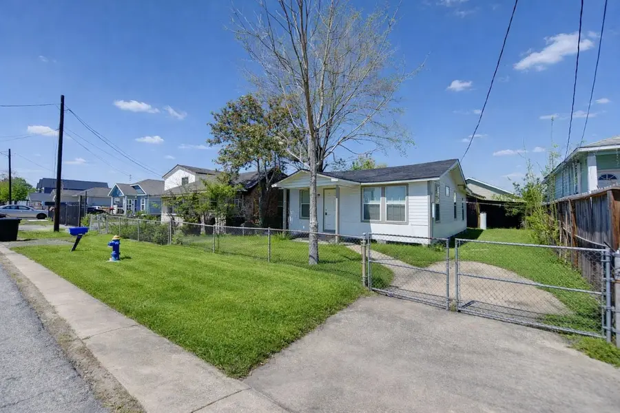 7957 Ritz Street, Houston, TX 77028 - #2