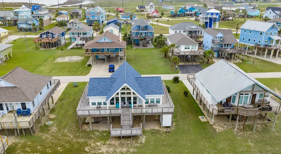 12922 Jolly Roger Drive, Freeport, TX 77541 - #2
