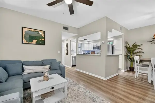 210 Oak Bay Street #504, Rockport, TX 78382