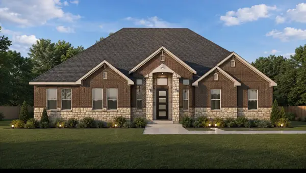306 Pinehurst Drive, New Ulm, TX 78950