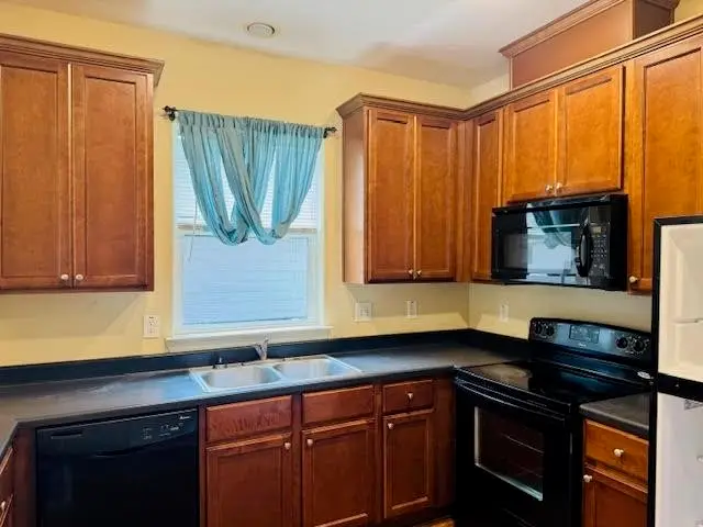 2120 Houston Street, Orange, TX 77630 - Image #3