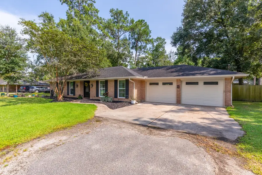 760 Pinecrest Street, Vidor, TX 77662 - #2