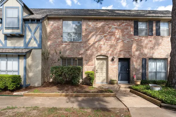 14715 Barryknoll Lane #132, Houston, TX 77079