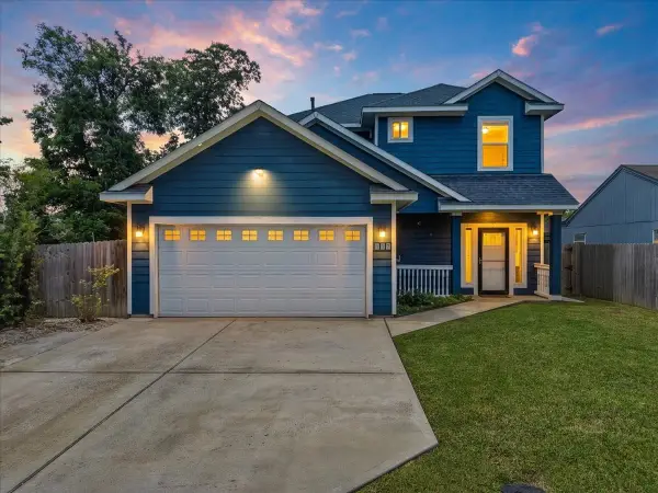 117 S Washington Street, Texas City, TX 77591