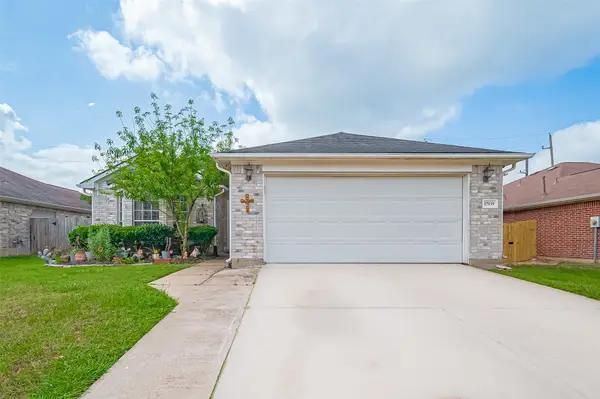 17039 Gleneviss Drive, Houston, TX 77084