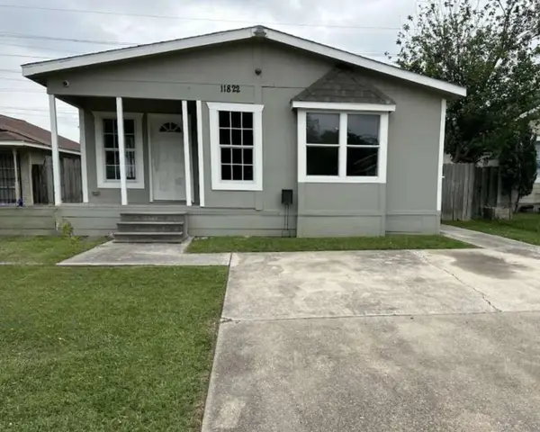 11822 Greenspark Lane, Houston, TX 77044