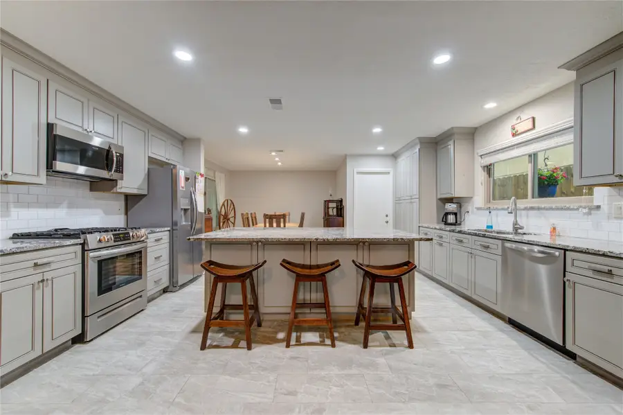 17559 S Compass Rose Circle Circle, Crosby, TX 77532 - #3