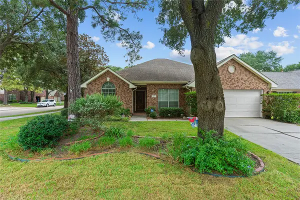 8207 Broken Timber Way, Houston, TX 77095