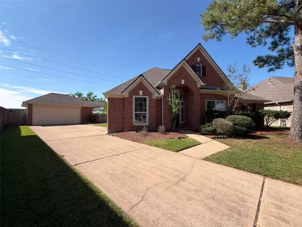 3307 Wolf Court, Pearland, TX 77584