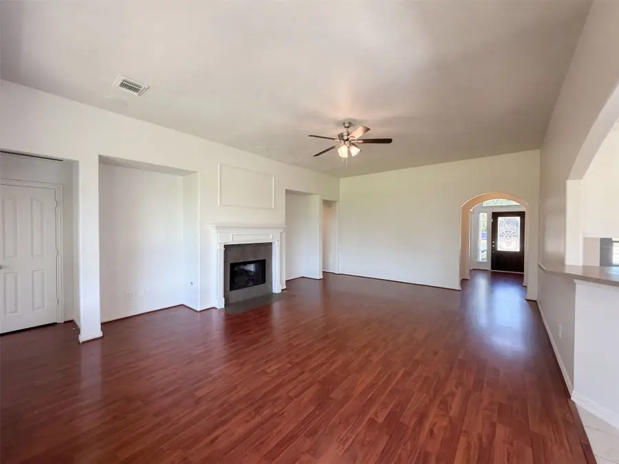 3307 Wolf Court, Pearland, TX 77584 - #3