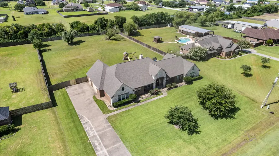 4502 Landon Lane, Cove, TX 77523 - #2