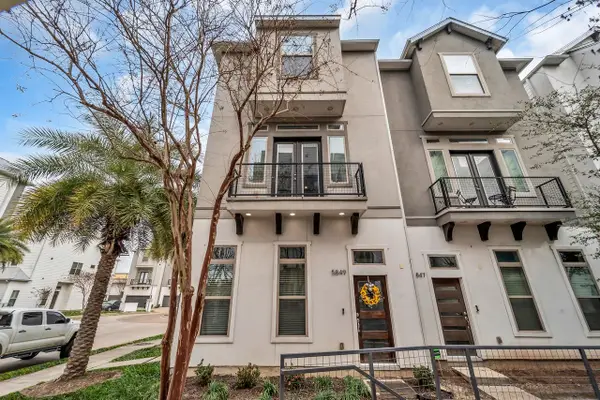 5849 E Post Oak Lane, Houston, TX 77055