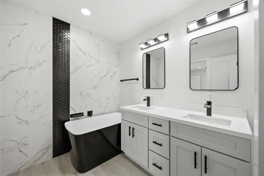 1501 Cavalcade Street, Houston, TX 77009 - #2