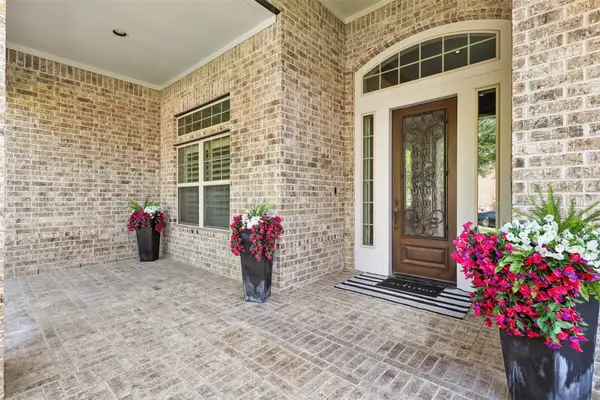 17707 Country Cove, Cypress, TX 77433