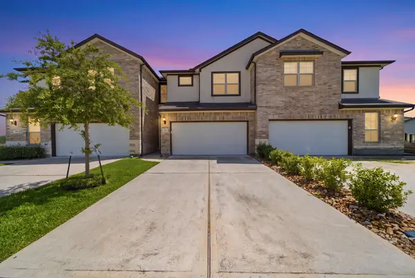 7116 Elgin Street, Pearland, TX 77584