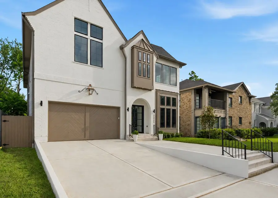 2325 Wroxton Road, Houston, TX 77005 - #2