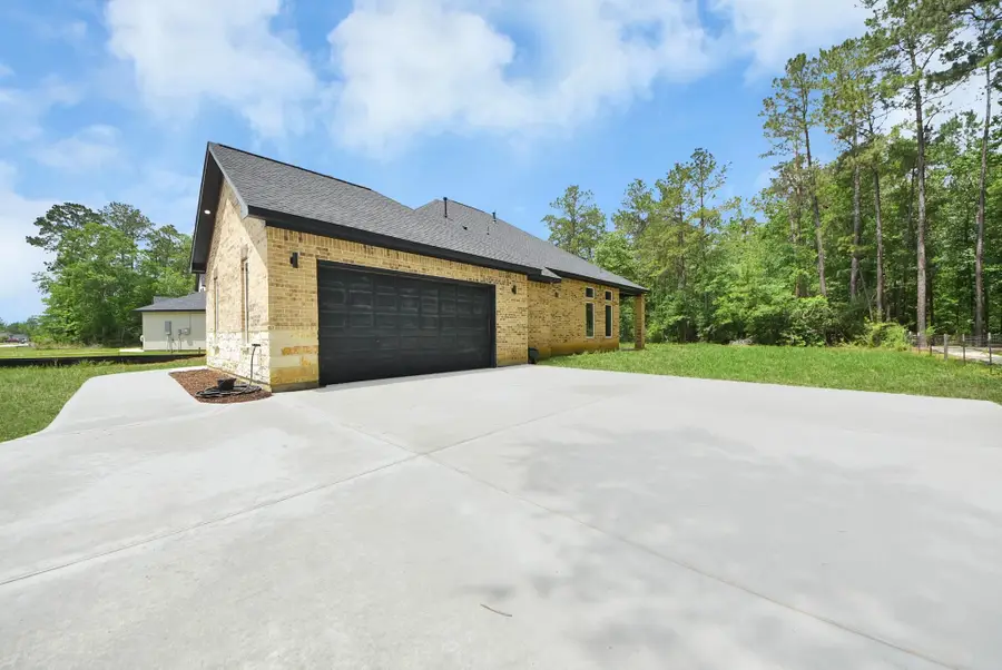 30 Road 66111, Dayton, TX 77535 - #2