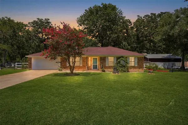 39 Wood Lodge Drive, Huntsville, TX 77320