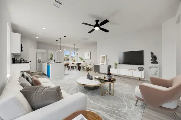 8 Donna Court, Brookshire, TX 77423