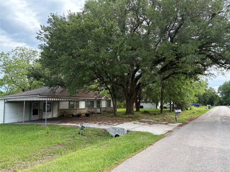 216 & 214 Belmont Street, Tomball, TX 77375 - #2