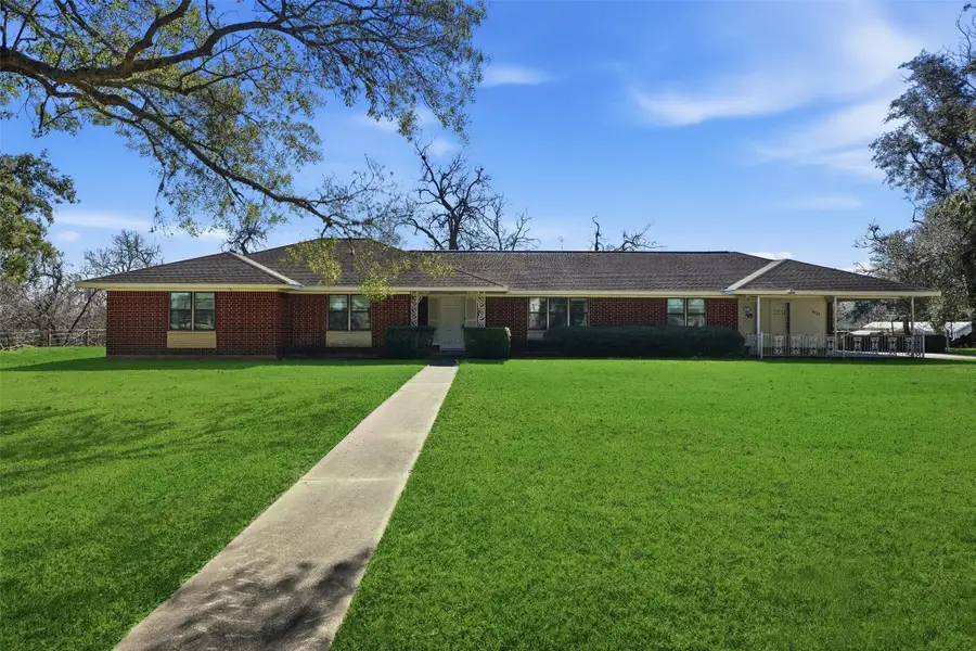 1111 Edgewood Drive, Richmond, TX 77406 - Image #2