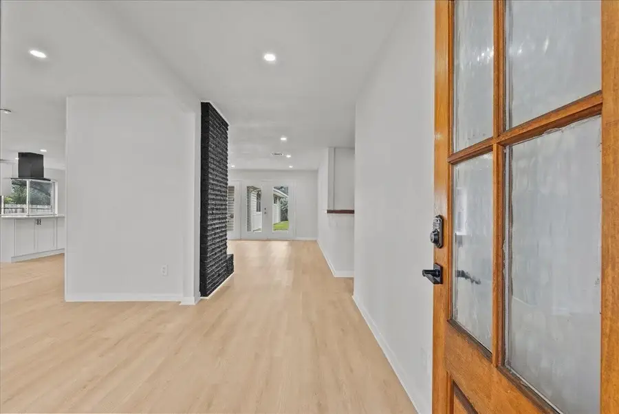 5762 Birdwood Road, Houston, TX 77096 - #2