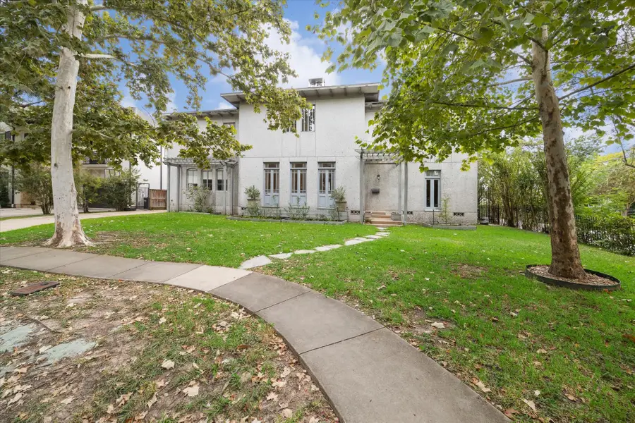 3619 Robinhood Street, West University Place, TX 77005 - Image #2