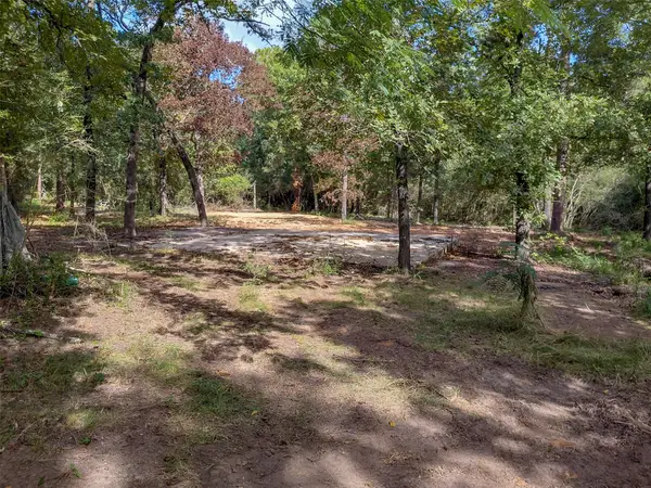 230 Private Road 8305, Woodville, TX 75979
