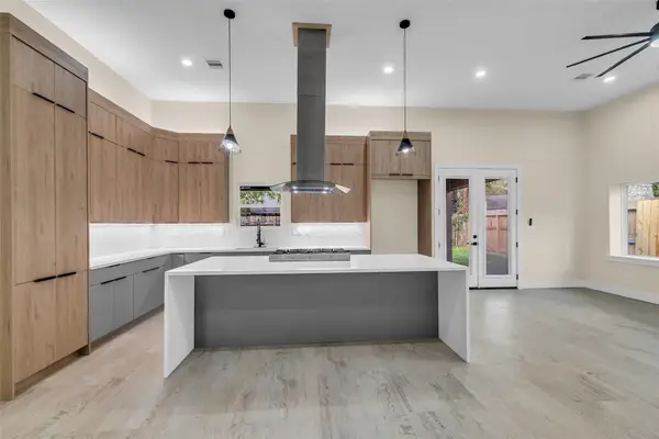 9630 Vilven Lane, Houston, TX 77080